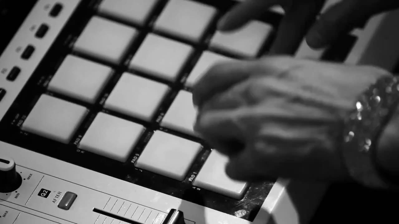 araabMUZIK METAL MPC SOLO