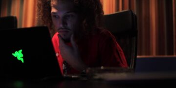 Behind the Scenes of “Mula” w/ Ricky Remedy & Zoey Dollas