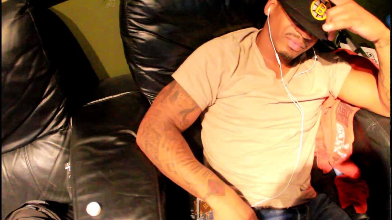 “Benzino Studio Session” Super Producer/Stevie J , Yimean , Sco Dough .Sladde Workin Magic