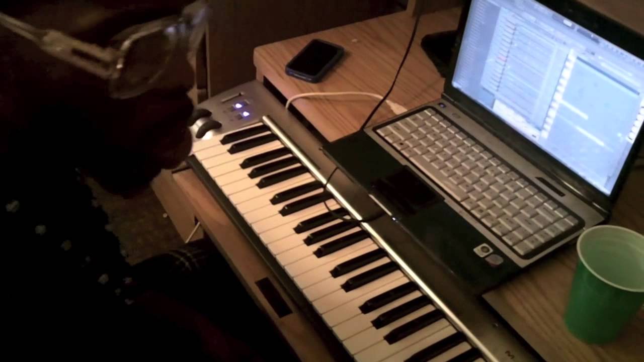 Cocaine Audio Makes A Banger In 5 Minutes!!!