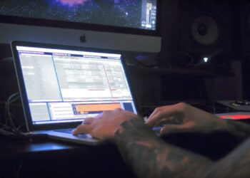 Diego Ave Breaks Down The Beat For The Game ft. Jeremih “All Eyez”