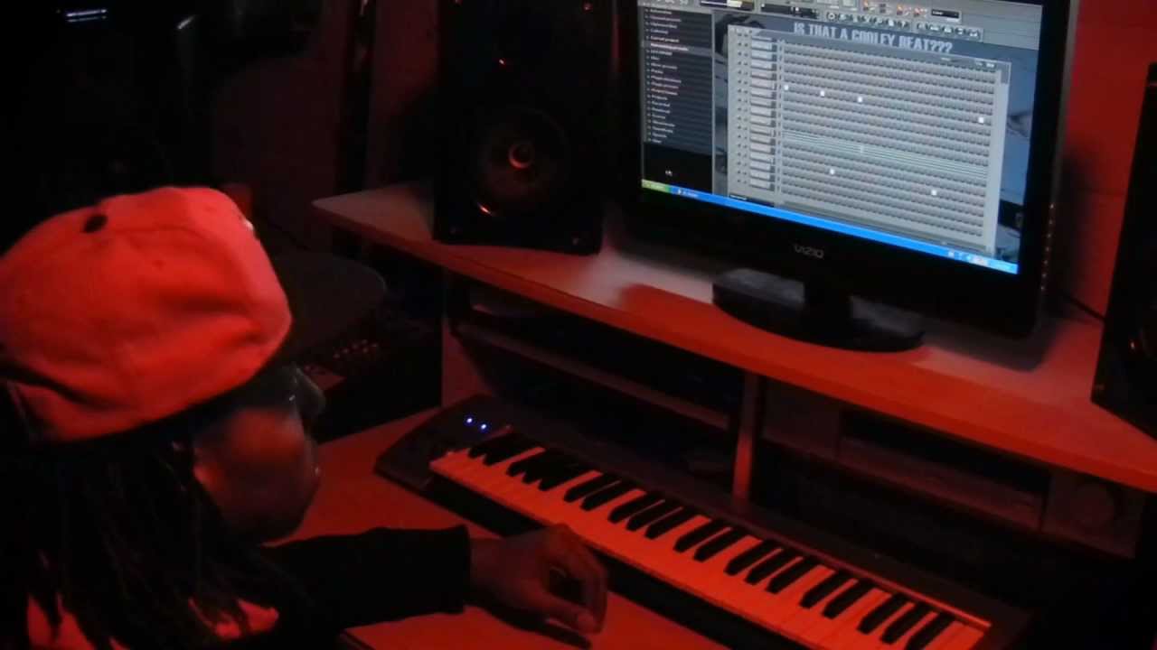 Dj Cooley Making a Young Jeezy Beat (In the Lab pt.2)