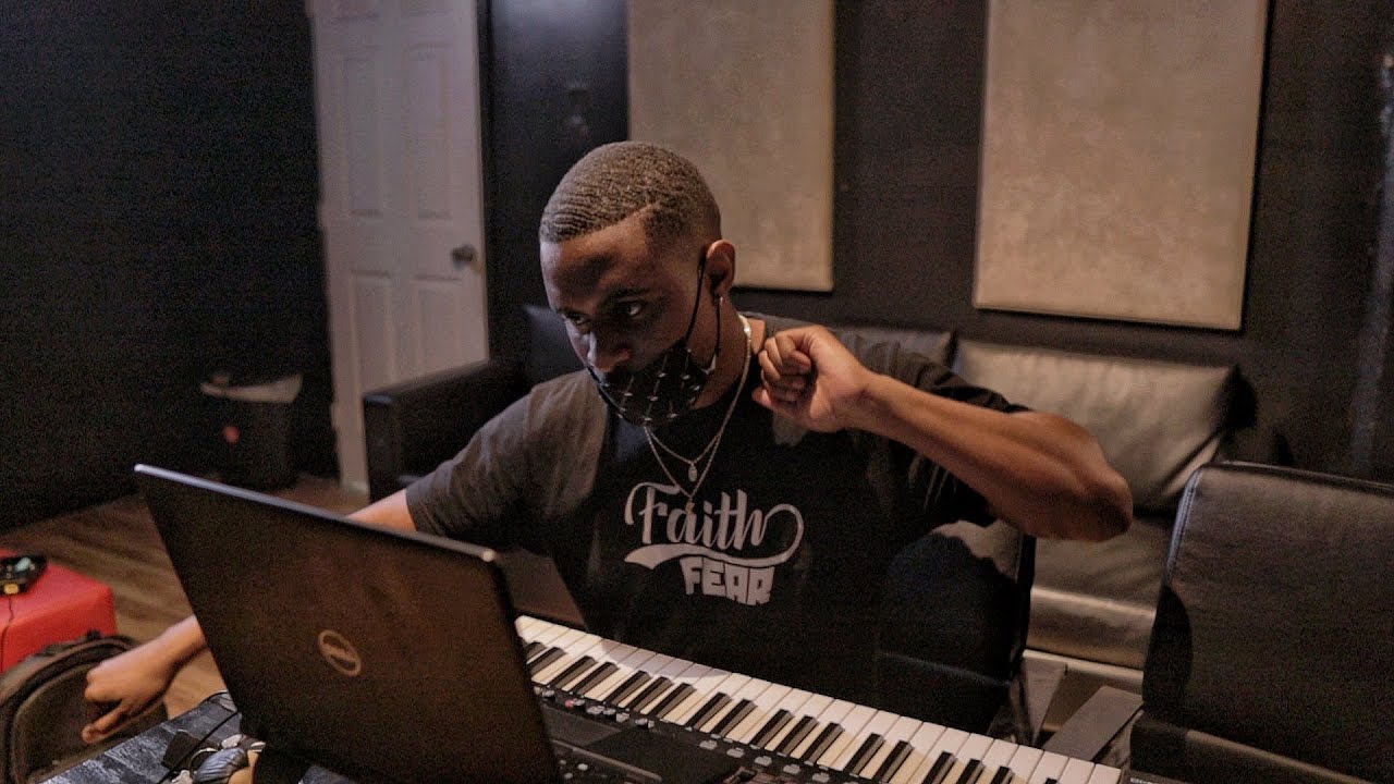 Don’t Play Counter Melodies Use Half Time Instead! Nard & B Making A Beat With Musik MajorX and B100