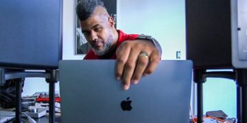 How this top producer turns his laptop into a studio