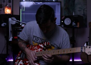 If “Blinding Lights” by The Weeknd had a Guitar Solo