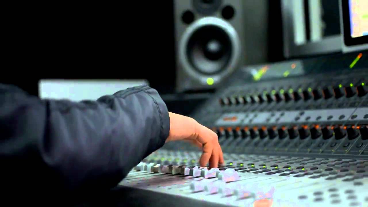 iLLmind – Going Behind The Curtain Pt. 1