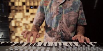 Introducing Chromaphone 2 acoustic object synthesizer plug-in VST AU AAX RTAS