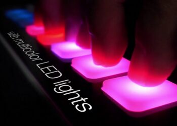 iRig Keys I/O music production station – Trailer