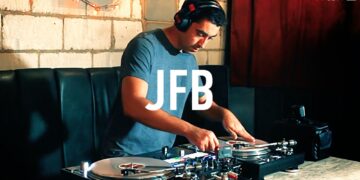 JFB Performs Turntablism Routine With Bruno Mars’ ‘That’s What I Like’