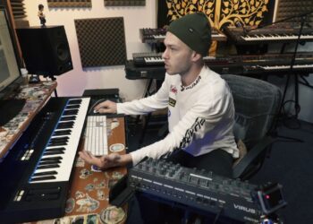 Joe Hertz – Access Virus TI2 Synth – Gear Guide