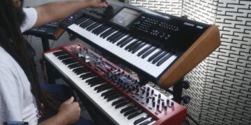 Korg Kronos vs Nord Stage 3 – Hardware Build Quality & Controls