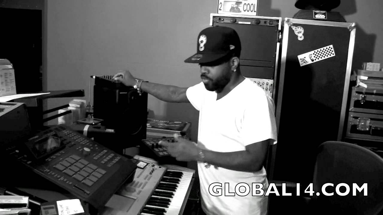 LIVING THE LIFE (MY MIX TEST )