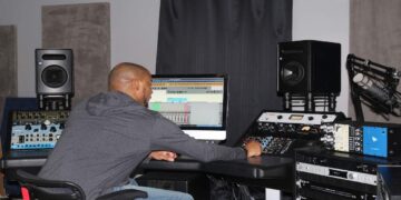 Looking to upgrade my monitors part 3: options