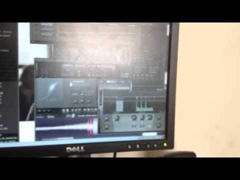 Max Dollas – Lost In the Cratez Ep. 1 : In the Lab Making A Beat