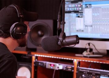 Mixing With Headphones Like A Pro