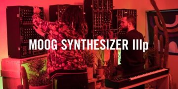 Moog Synthesizer IIIp