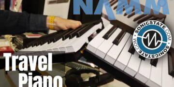 Namm 2019 Backpack-friendly Keyboard – Piano de Voyage