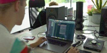 Nick Mira Makes 4 Beats For Breakfast In His Kitchen Studio (Studio Cookup Vol. 3)