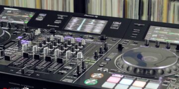 Pioneer DJ DDJ-RZX Controller Review
