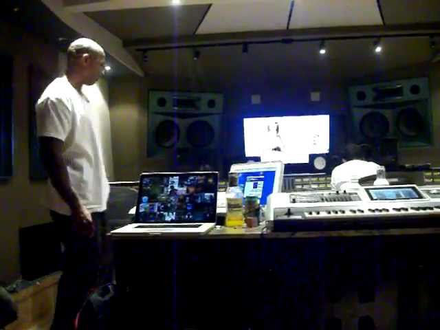 PT.1 STUDIO SESSION BENZINO,” SUPER PRODUCER STEVIE J,YIMEAN,SCO … workin