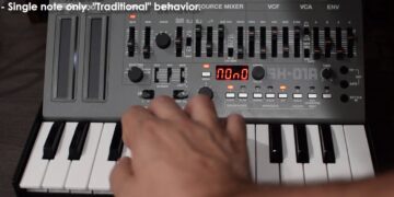 Roland SH-01A Boutique Synthesizer QUICK DEMO