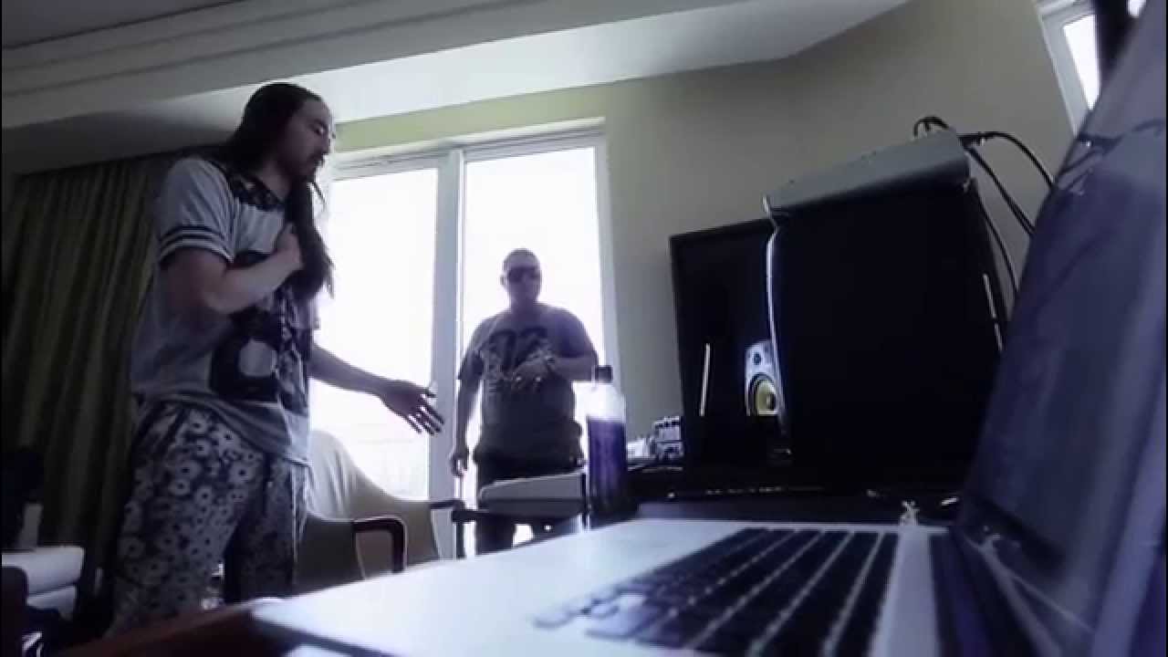 Steve Aoki x Scott Storch – AokiJump 2014 ᴴᴰ