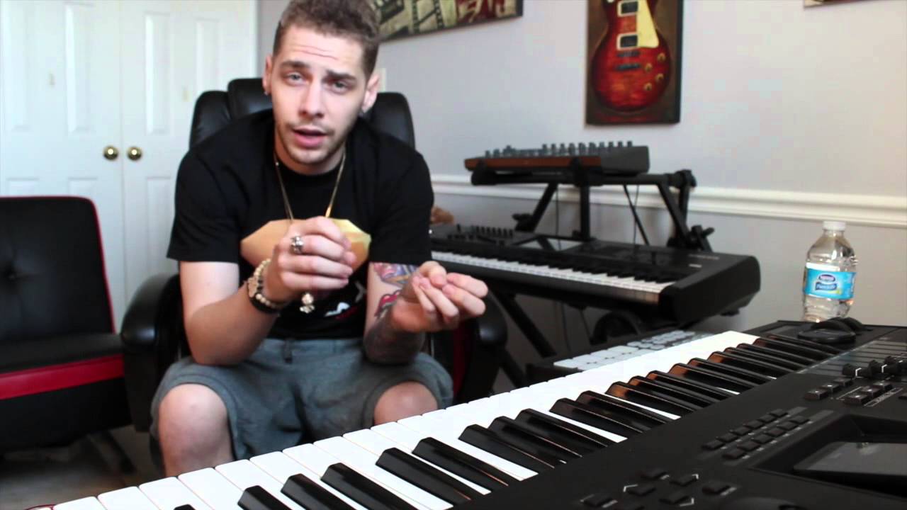 StudioHangOut SSO Contest V1