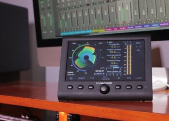 TC Electronic Clarity M Stereo Review & Demo