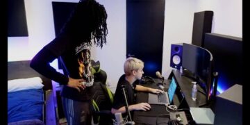 UPCOMING HUMAN BEAT MACHINE NICK MIRA MAKES TOO MANY BEATS TO COUNT WITH DT AND JOHN LUTHER