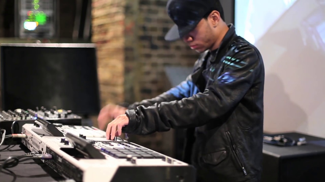 Watch AraabMUZIK give a live MPC masterclass for FACT TV