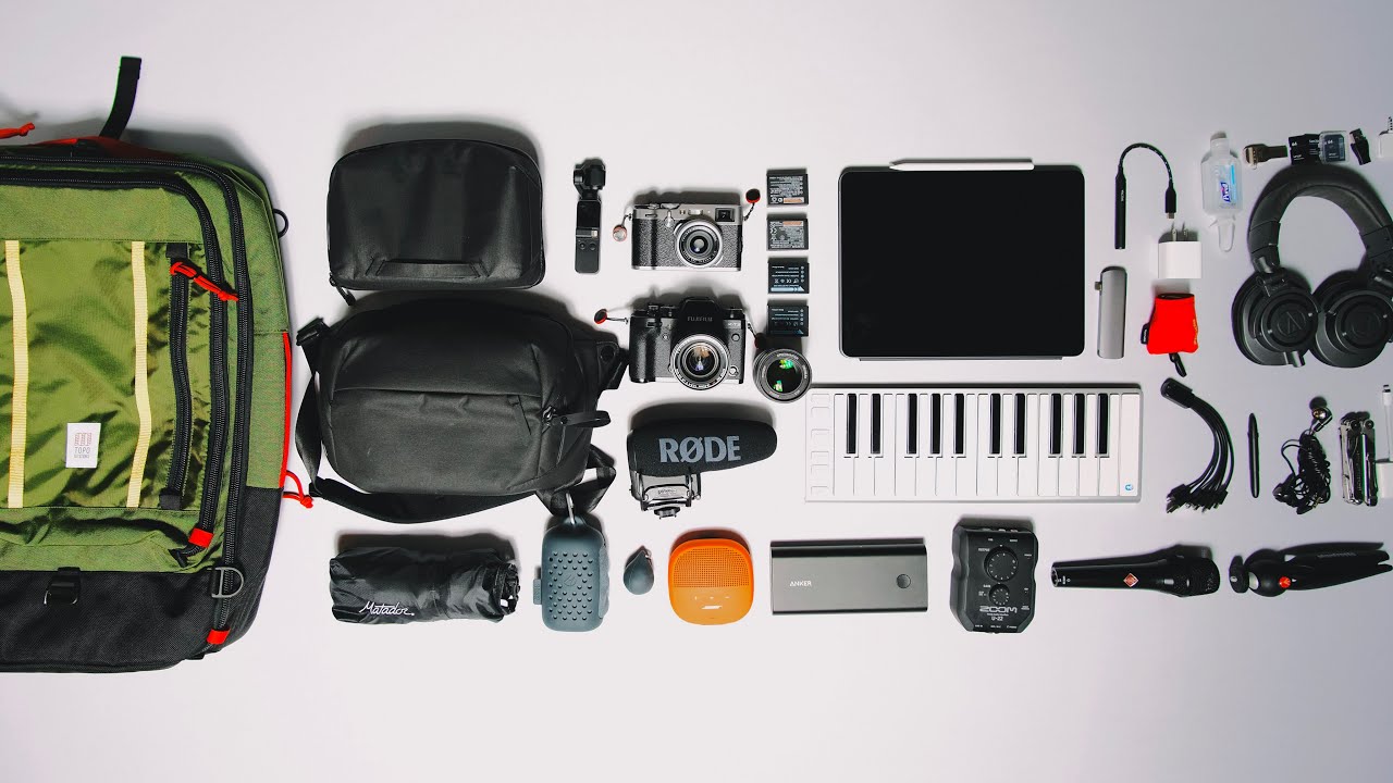 WHAT’S IN MY BAG 2019!!! (TRAVEL, MUSIC PRODUCTION, CAMERA, EDC)