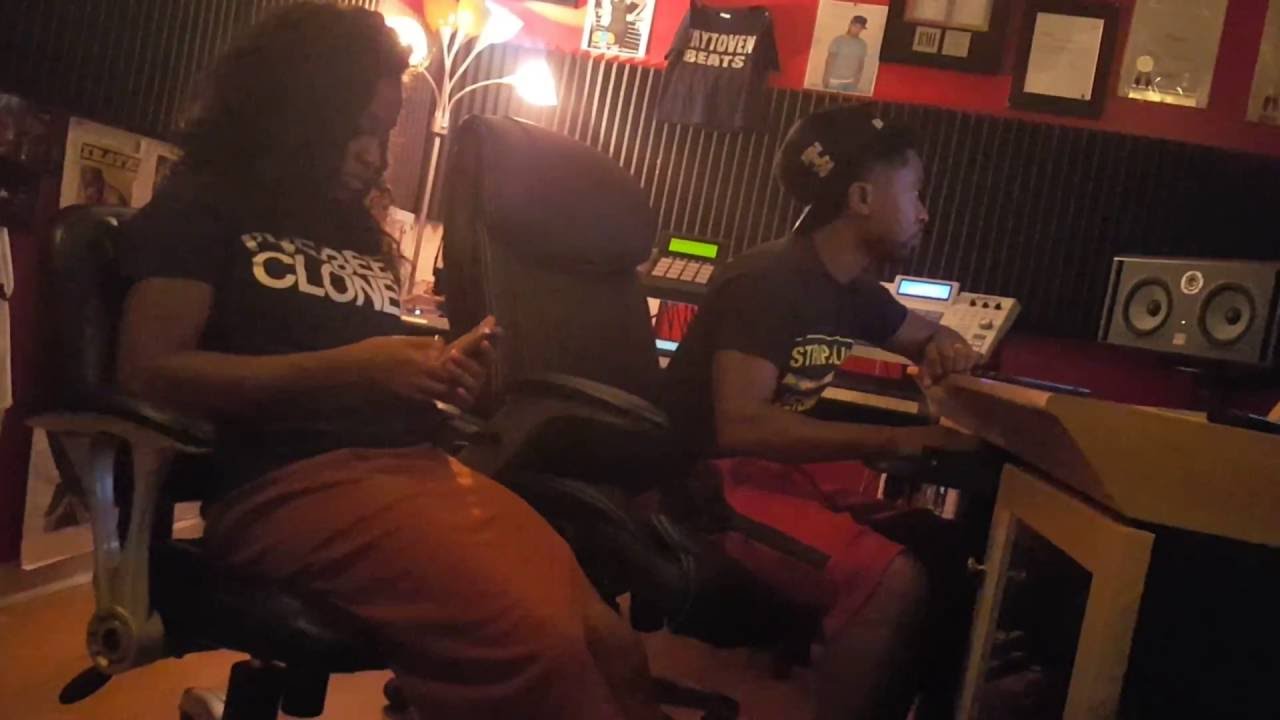 |ZAYTOVEN x StepBfly x Cassius Jay| preview a new #FUTURE song “Used 2 This”