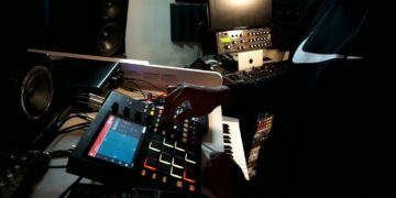 Tru West Coast Type Beat MPC One – Studio Clip