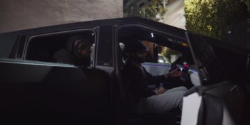 METRO MAKES BEAT IN CYBERTRUCK & DON TOLIVER KICKS A FREESTYLE