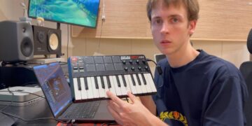 chords are pretty easy