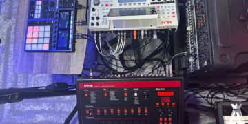 The Ultimate Drum Machine Showdown: SP-1200 vs MPC vs Maschine+