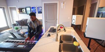 Making Beats From Scratch In My Kitchen