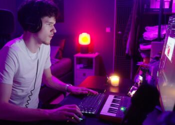 Making A DARK BEAT From SCRATCH