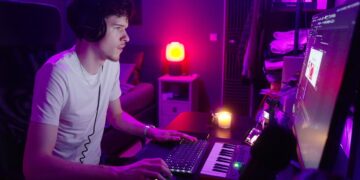 Making A DARK BEAT From SCRATCH