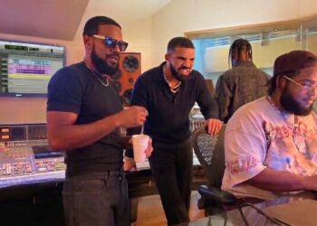 Inside a Drake + Travis Scott Producer Session…  (These Beats Are Insane)