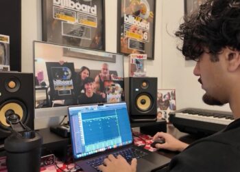 POV: You’re A 19 Year Old Producer/A&R | Genie Files EP. 6