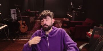 RIO LEYVA GIVES ADVICE ON HOW TO GET PLACEMENTS, COOKS UP CRAZY BEAT